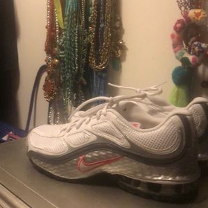 Nike Reax sneakers